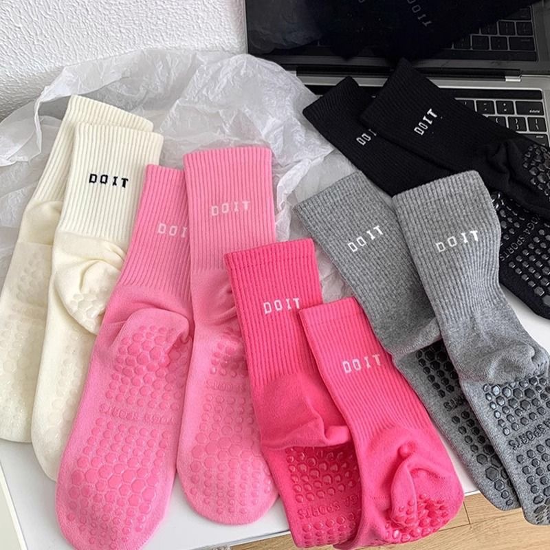 1 Çift Yeni, Renkli, Trend Spo - Sports Socks incelemesi ve fiyatı